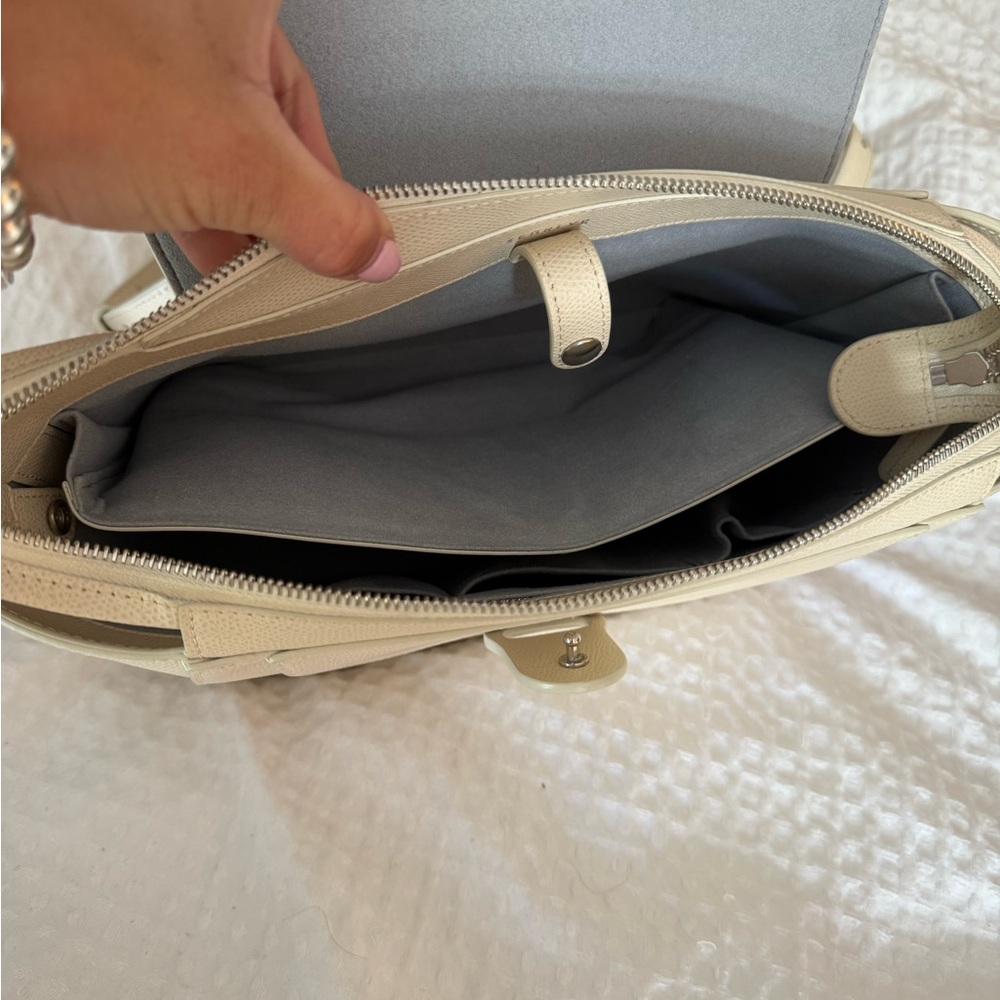 Senreve Cream Backpack Structured Design - Picture 6 of 9